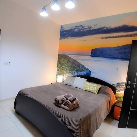 Seaside Xlendi Apartment Bagian luar foto